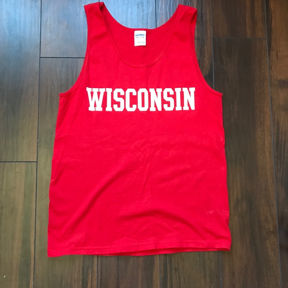Red Wisconsin Tank